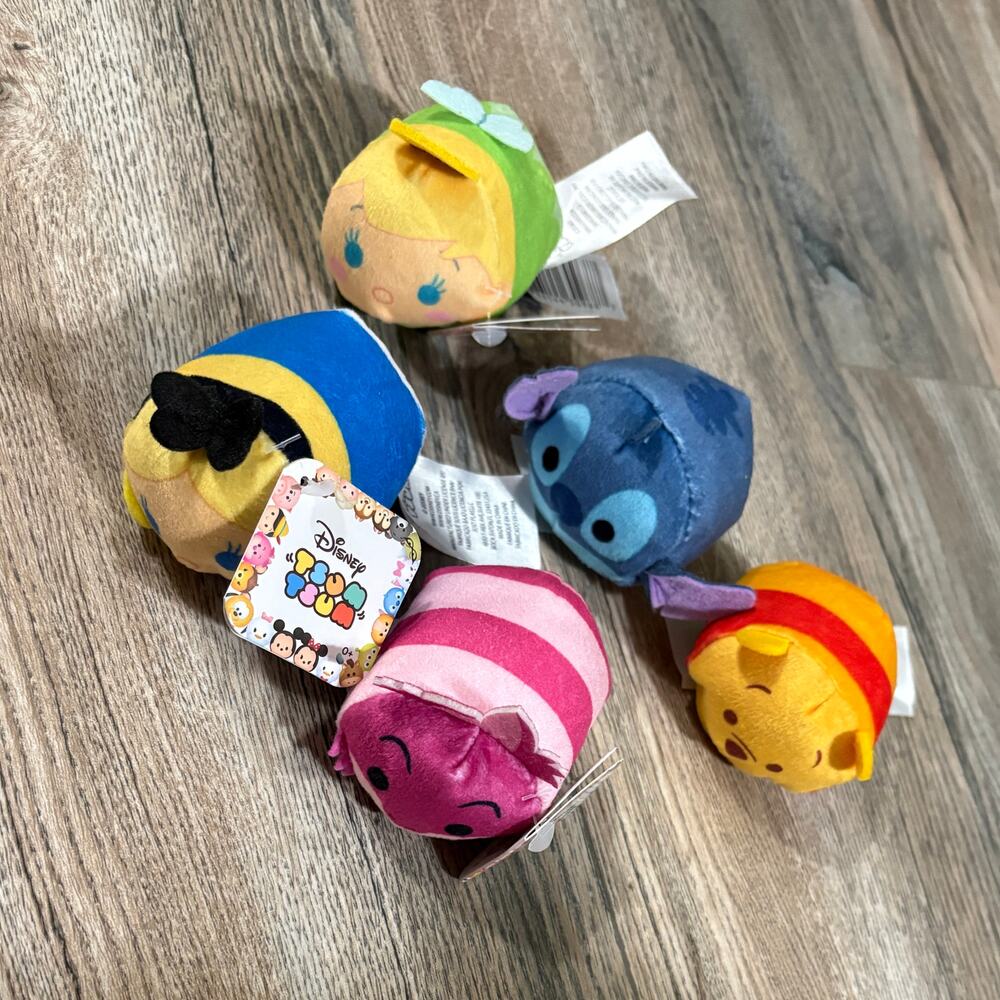 Bundle of 5 New Disney Tsum Tsums